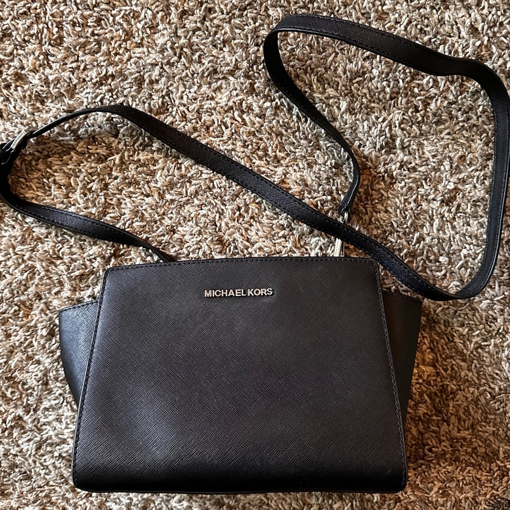 Michael Kors crossbody bag